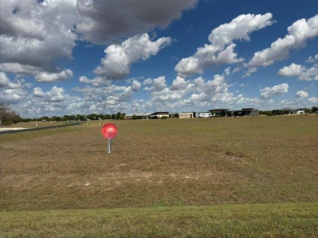 Land for sale in Martindale, Texas