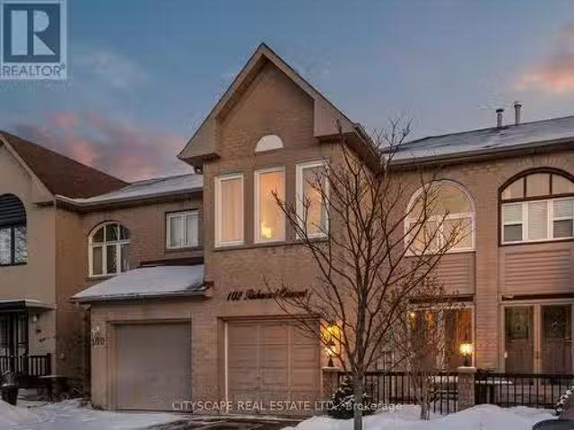 Condo for sale in Georgina, Ontario