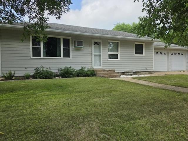 House for sale in Grenora, North Dakota