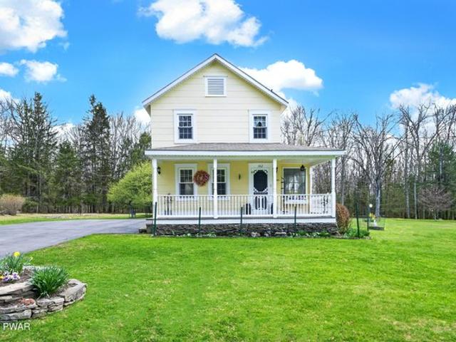 House for sale in Hawley, Pennsylvania