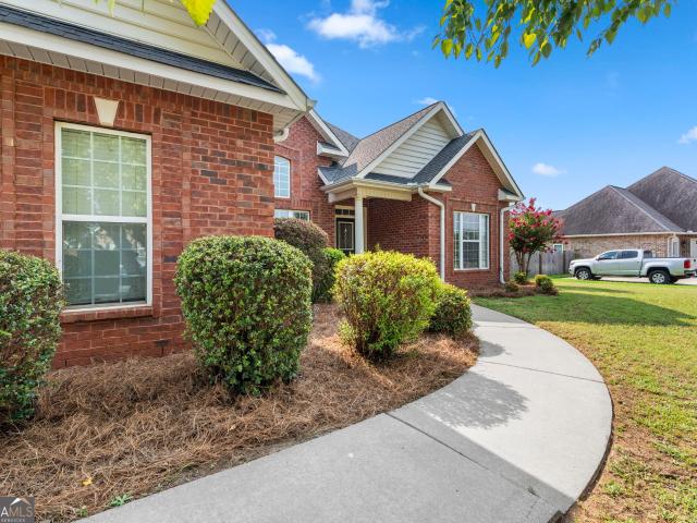 House for sale in Kathleen, Georgia