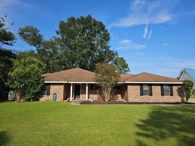 House for sale in Carriere, Mississippi