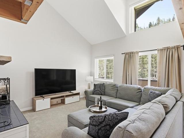 House for sale in Brian Head, Utah