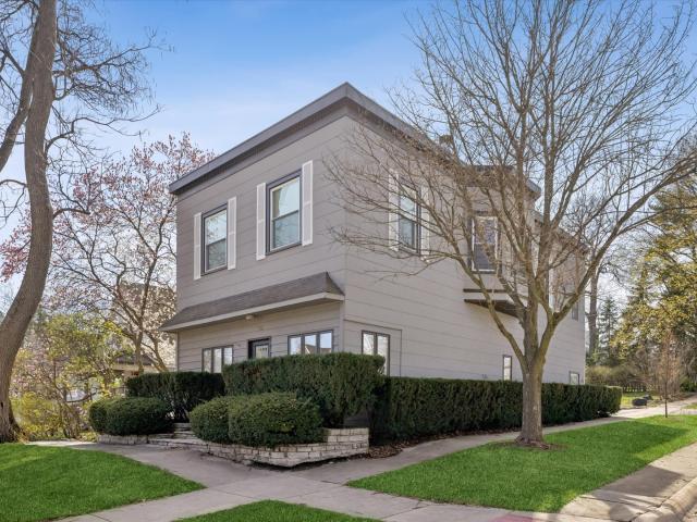 Property for sale in Hinsdale, Illinois