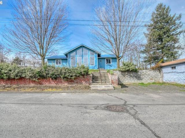 House for sale in Weston, Umatilla County