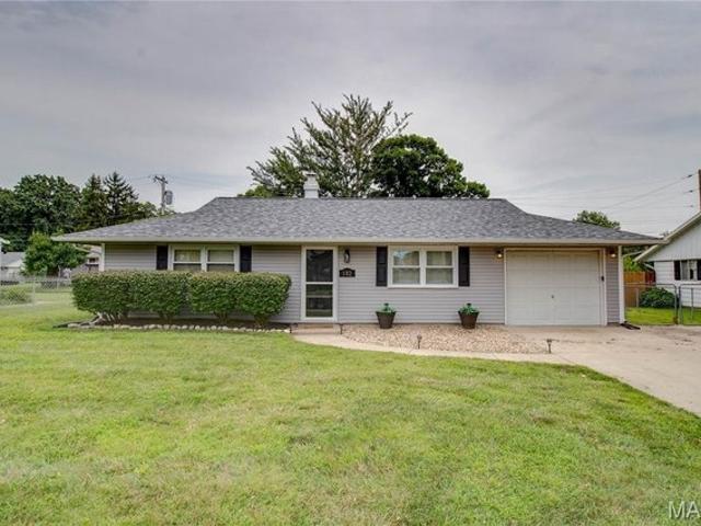 House for sale in Godfrey, Illinois