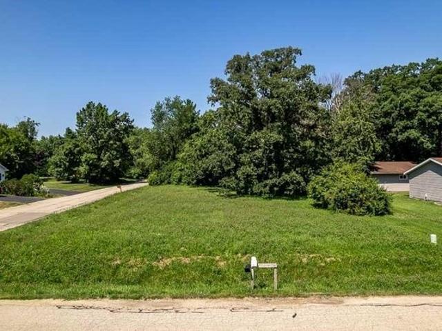 Land for sale in Poplar Grove, Illinois