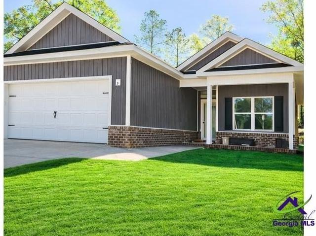 House for sale in Byron, Georgia