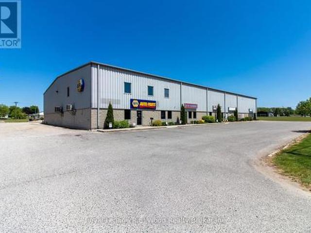 Commercial for sale in Tillsonburg, Southwestern Ontario