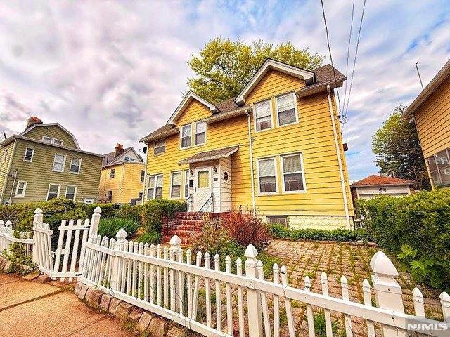 House for sale in Bloomfield, New Jersey