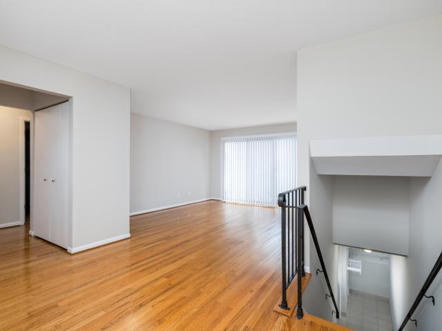 Condo for sale in Buffalo Grove, Illinois