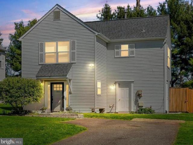 House for sale in Arcola, Pennsylvania