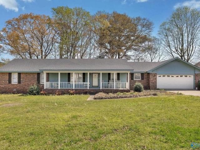 House for sale in Albertville, Alabama