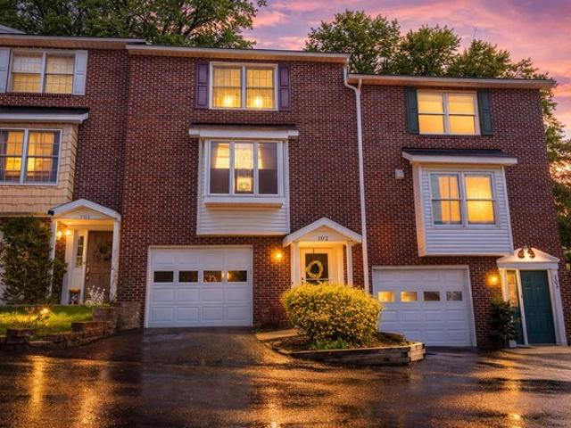 Townhouse for sale in Morgantown, West Virginia