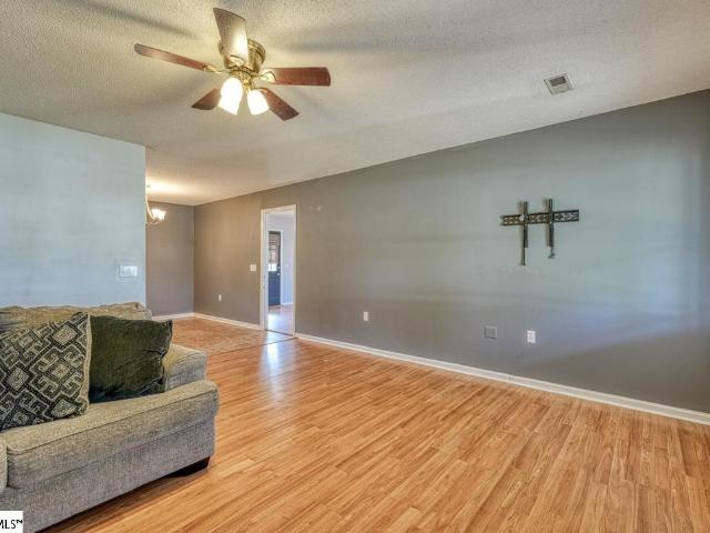 House for sale in Reidville, South Carolina