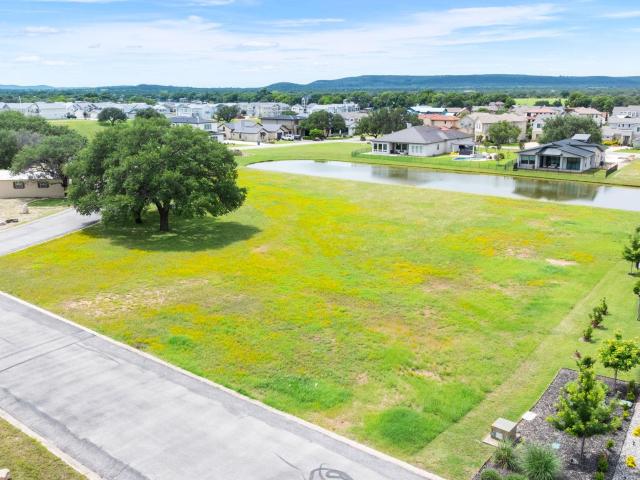 Land for sale in Kingsland, Texas