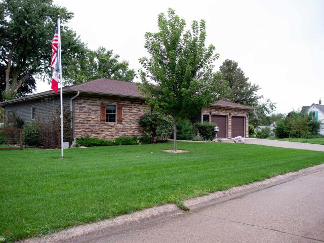 House for sale in Greenfield, Adair County