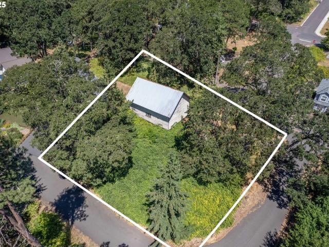 Land for sale in White Salmon, Washington
