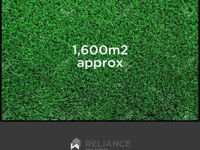 Land for sale in Lakes Entrance, Victoria