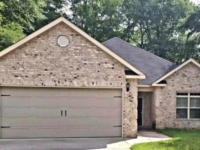 House for sale in Centerville, Georgia