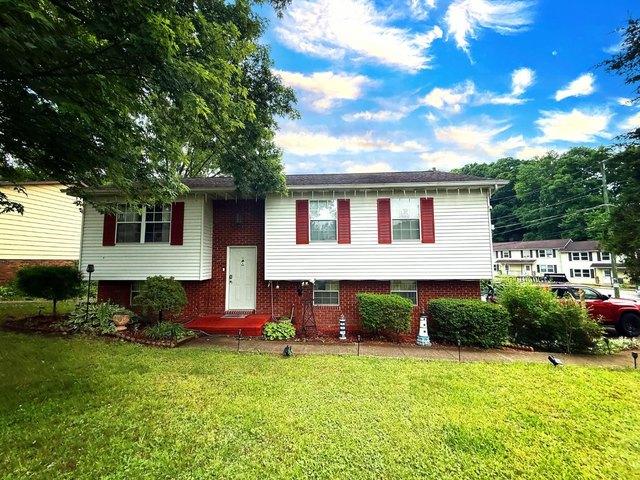 House for sale in Mount Hope, West Virginia