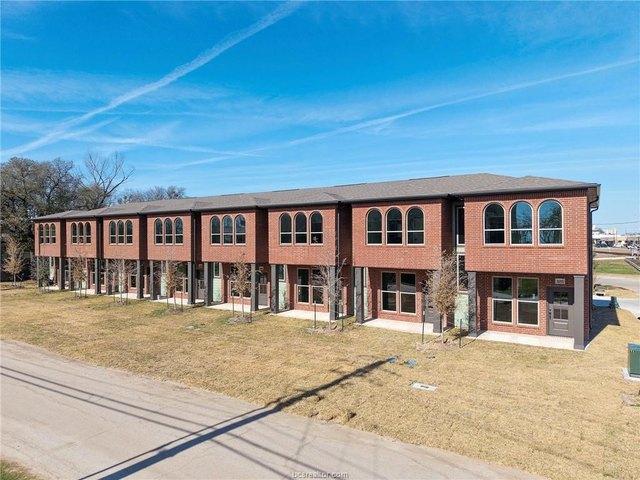 Townhouse for sale in Bryan, Texas