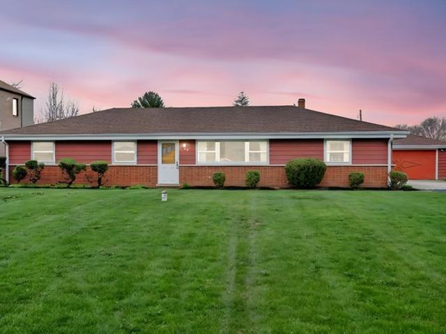 House for sale in Prospect Heights, Illinois