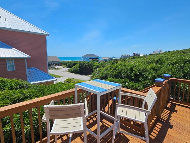 Townhouse for sale in Emerald Isle, North Carolina