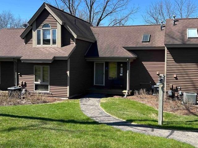 Townhouse for sale in Galena, Illinois