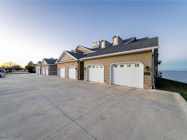 Condo for sale in Vermilion, Ohio