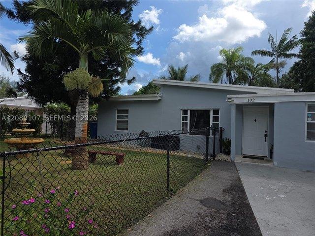 House for sale in West Park, Broward County