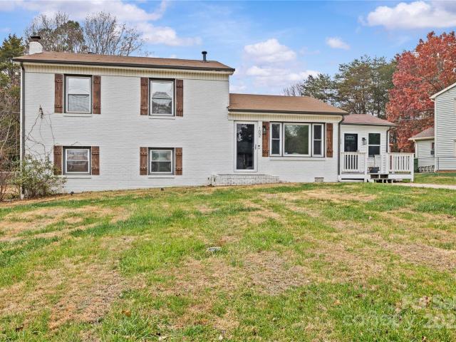House for sale in Stanley, North Carolina