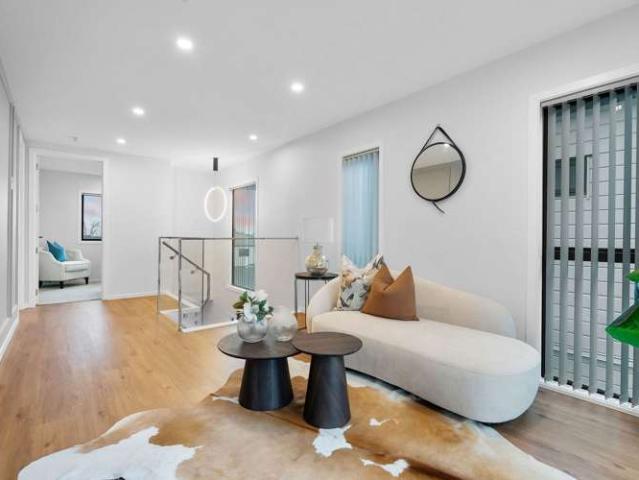 House for sale in Royal Oak