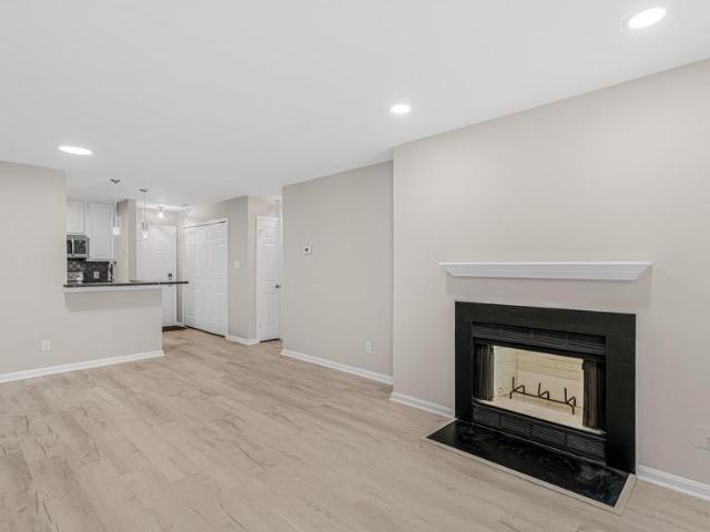 Condo for sale in Virginia