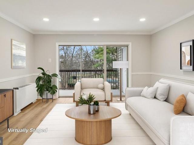 Condo for sale in Bethesda, Maryland