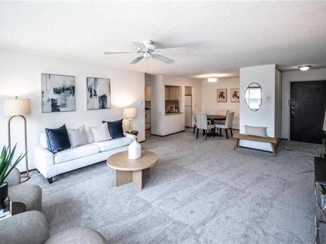 Condo for sale in Hennepin, Minnesota