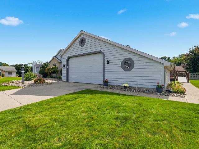 House for sale in Glens Of Liberty Mills, Fort Wayne