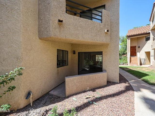 Condo for sale in Paradise Valley, Arizona
