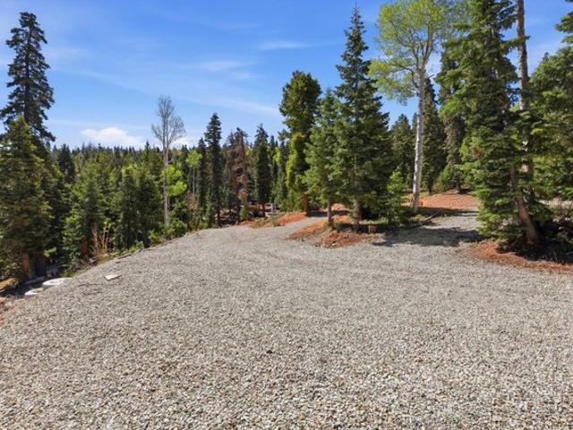 Land for sale in Duck Creek Village, Utah