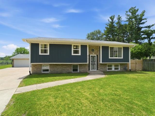 House for sale in Demotte, Indiana