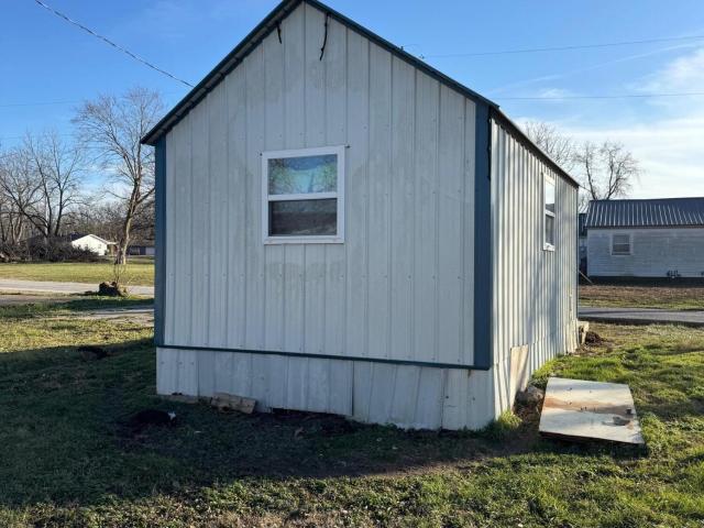 House for sale in Barry, Missouri
