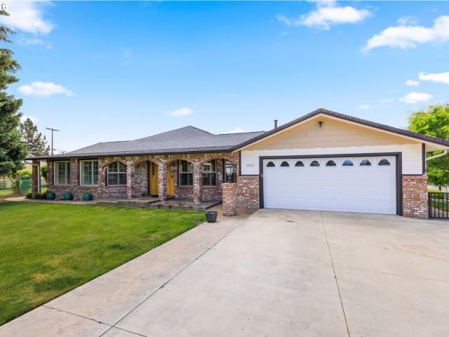 House for sale in Oregonia