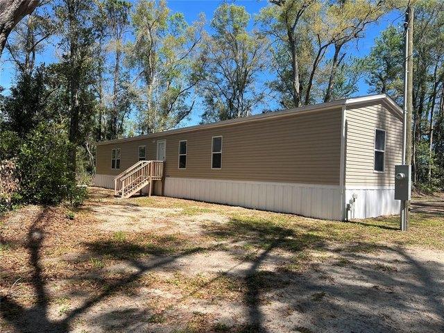 House for sale in Suwannee, Florida