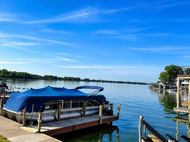 Condo for sale in Huntsville, Ohio