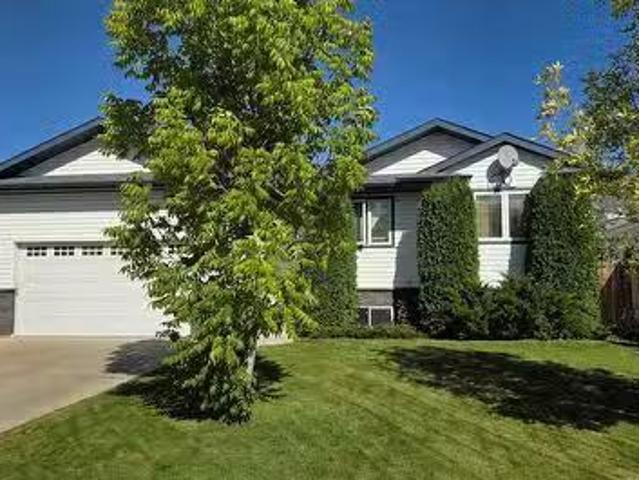 House for sale in North Battleford, Saskatchewan