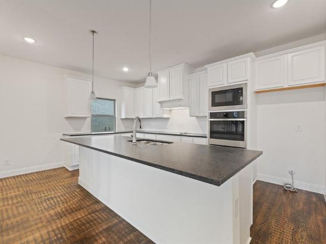 House for sale in Ellis, Texas