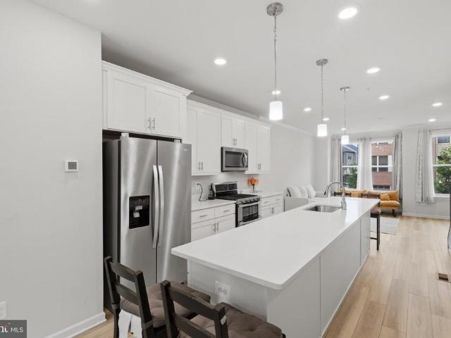 Townhouse for sale in Lanham, Maryland