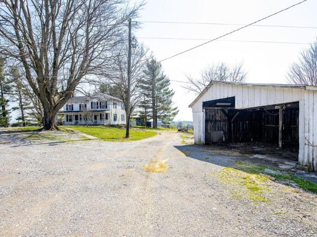 House for sale in Dry Ridge, Kentucky