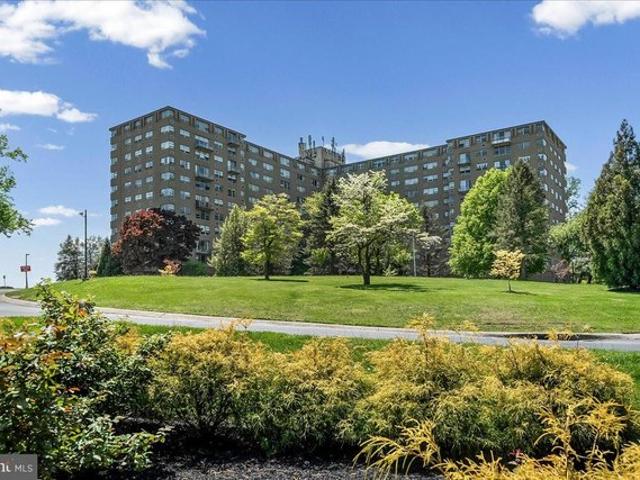 Condo for sale in Bryn Mawr, Pennsylvania