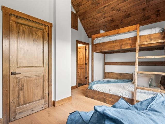 House for sale in Avery, North Carolina
